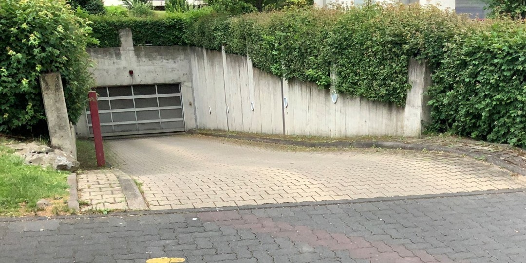 Tiefgaragen Stellplatz Akazienallee in Baunatal-Baunsberg, Akazienallee 32, 34225 Baunatal